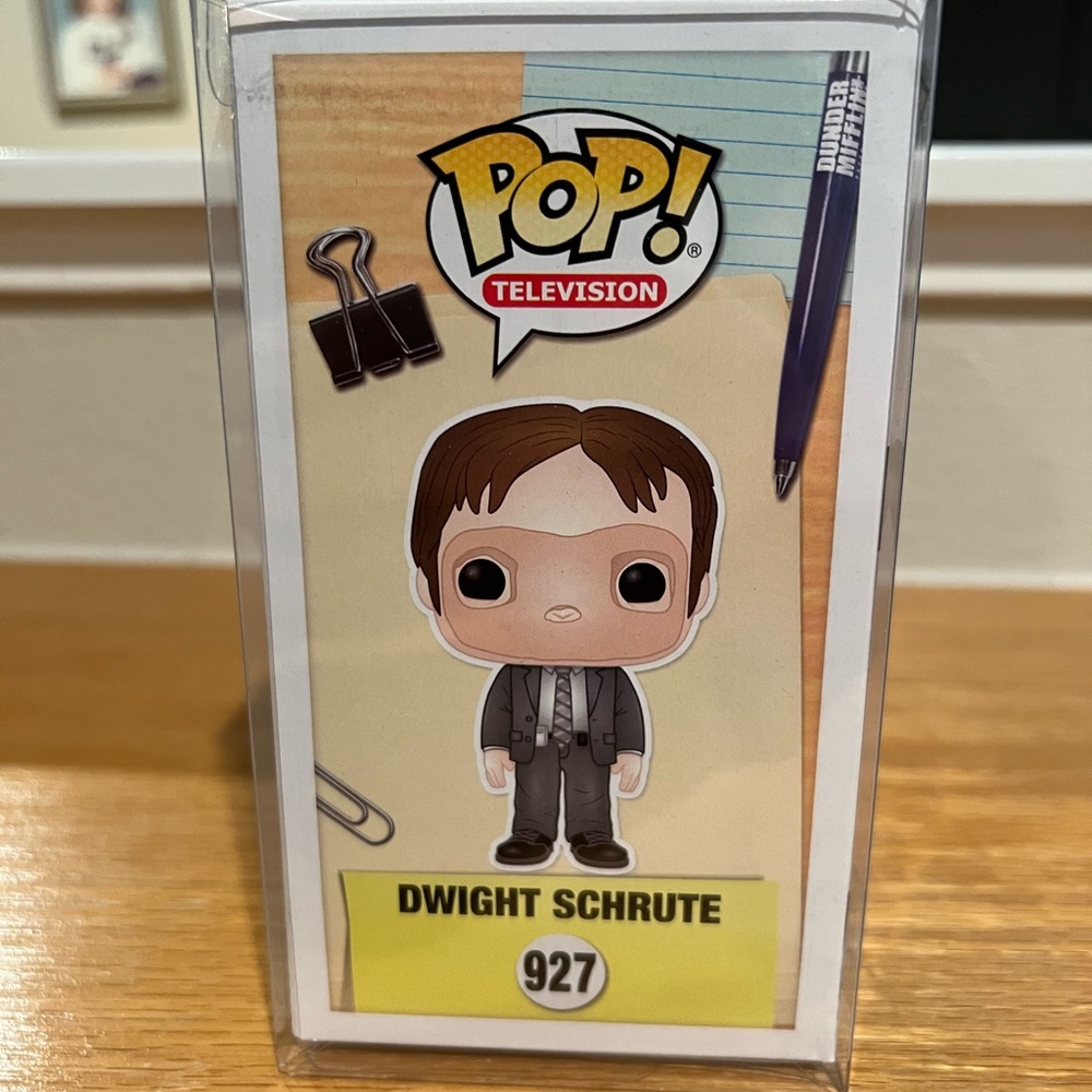 The office funko pop Dwight exclusive - Picture 4 of 6